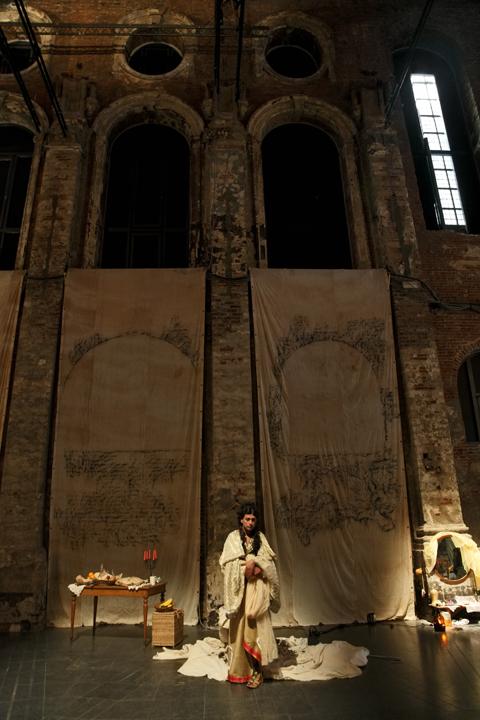 CROSSROADS: INDIA ESCALATE – PRAGUE BIENNALE 5